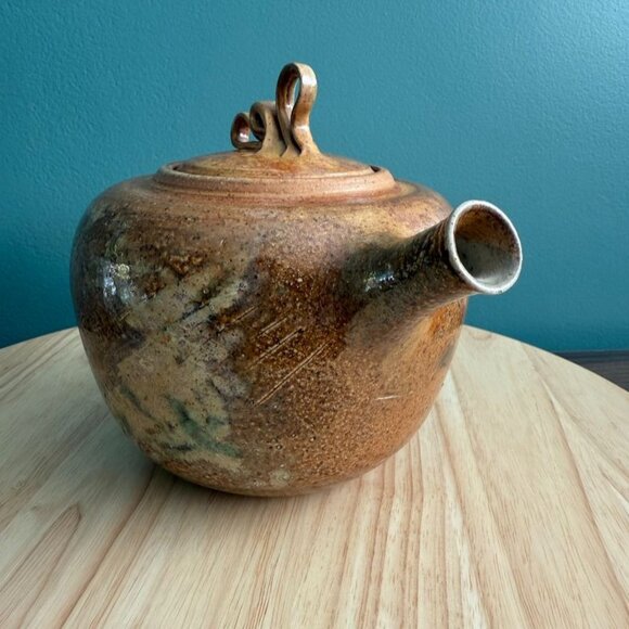 Vintage Raymond Gallucci Artisan Ceramic Teapot Swirl w/Lid Design Signed - Picture 6 of 10